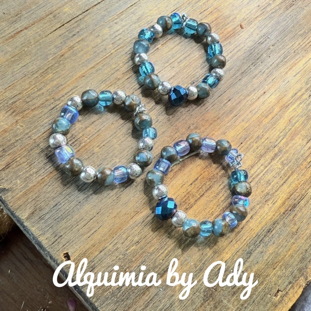 Turquoise beaded statement gem ring stack - Picture 2 of 4